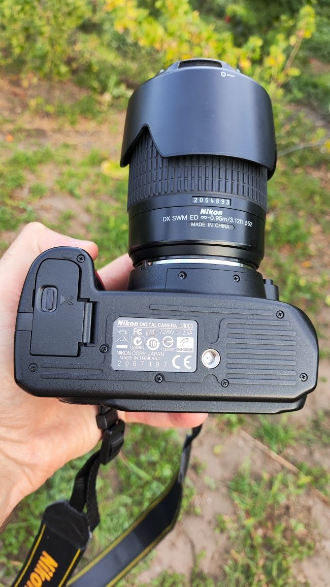 Nikon D3000+55-200 ED 1100-Пробег Зеркалка зеркальный фотоаппарат