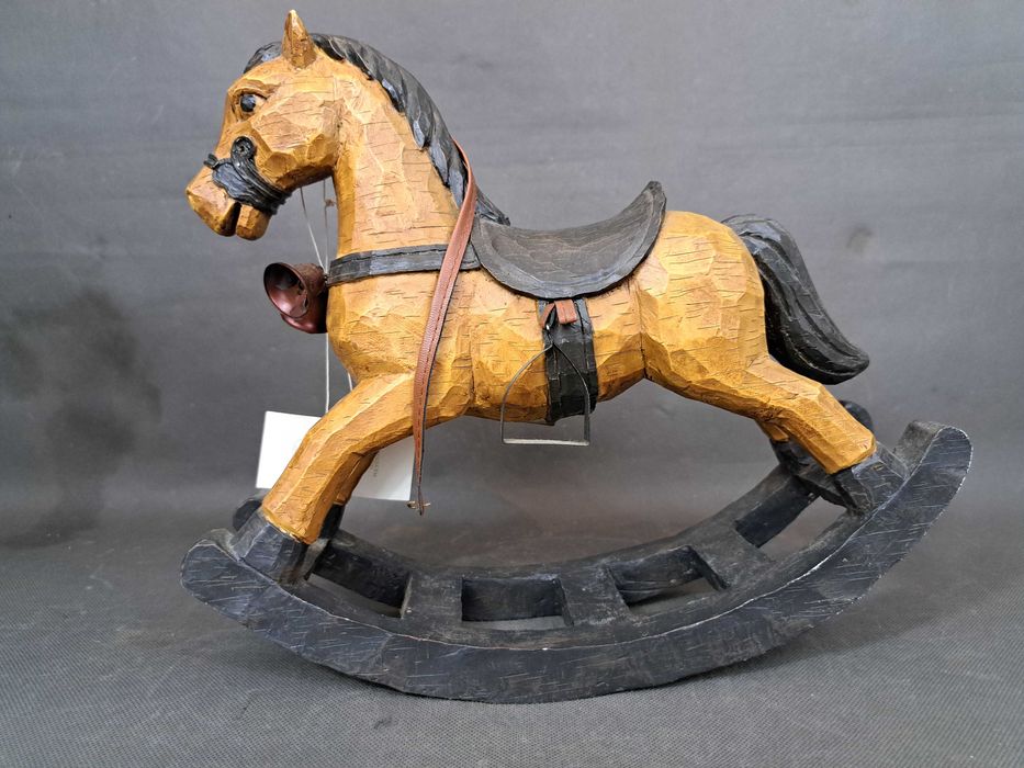 Koń na biegunach, figura, ręcznie wykonana