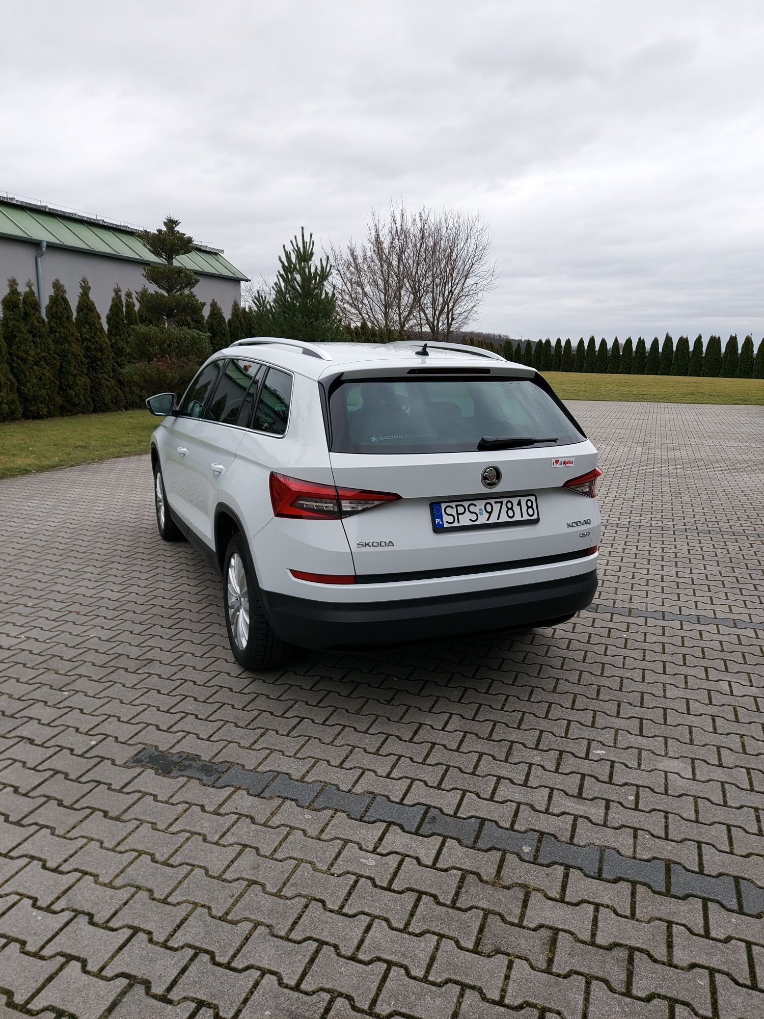 Skoda Kodiaq 2.0dsg 4x4 salon pl