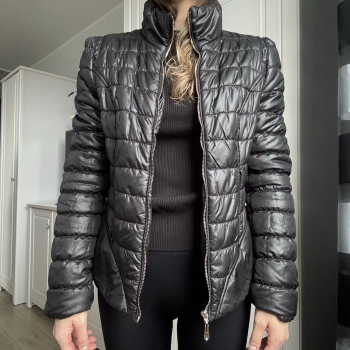 Czarna kurtka stan idealny