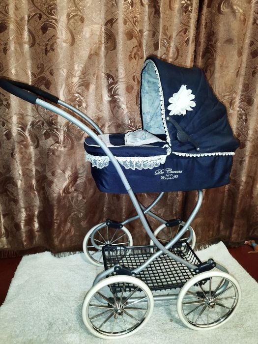 Висока іграшкова коляска для ляльок Іспанія