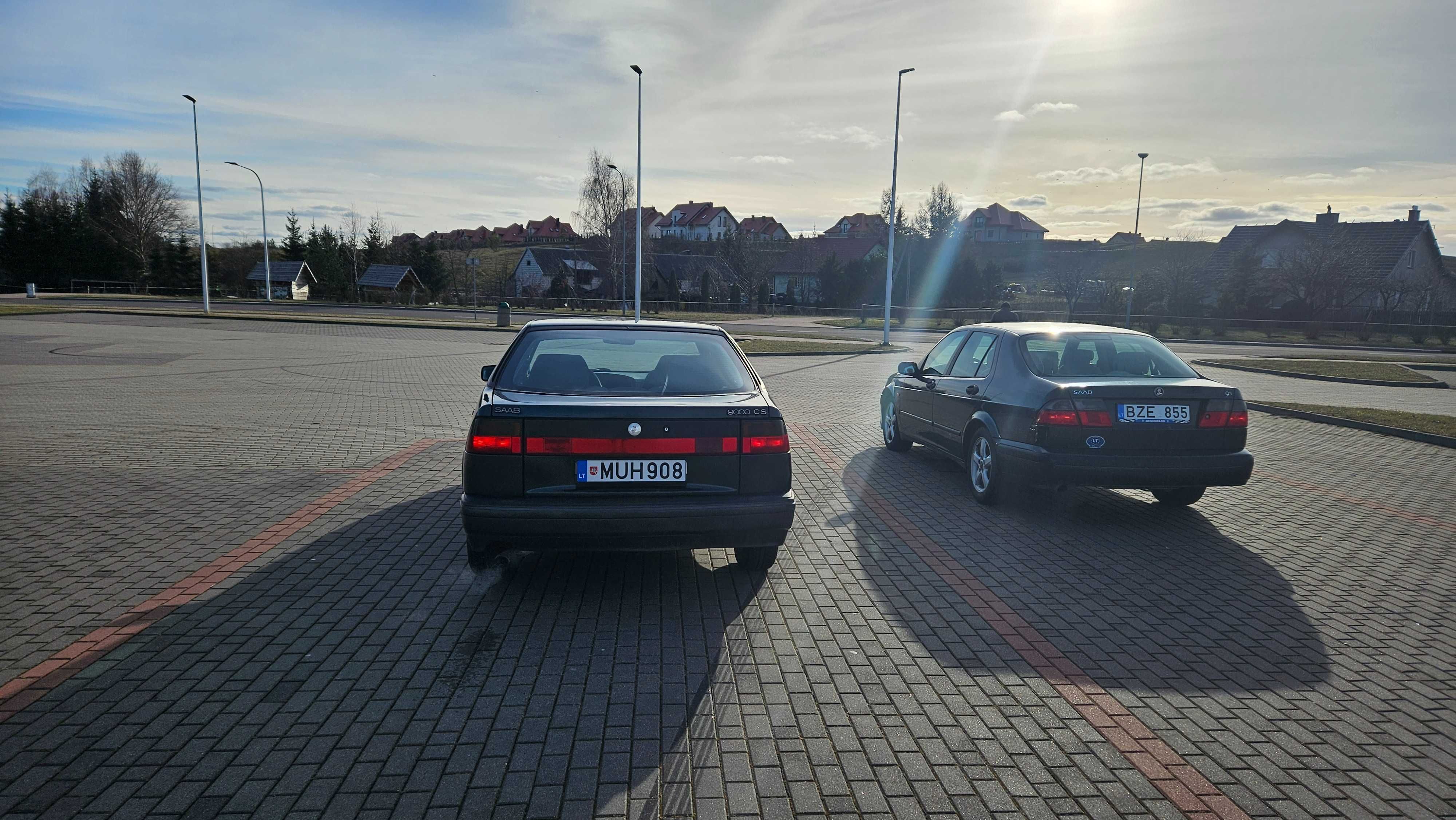 Saab 9000 z muzeum automat