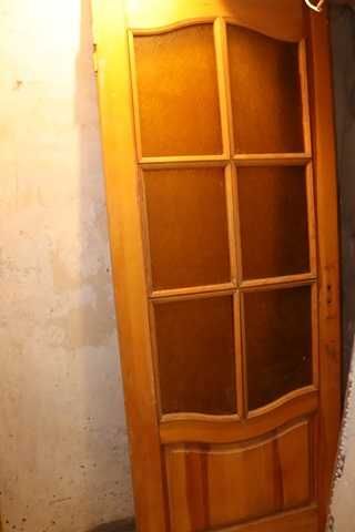 Двери межкомнатные дубовые  цена за 4 штуки