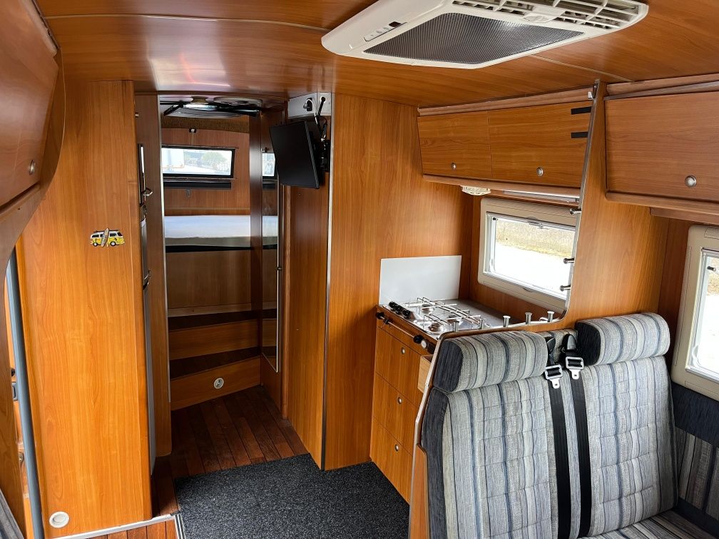 Autocaravana/Auto vivenda MAN personalizada