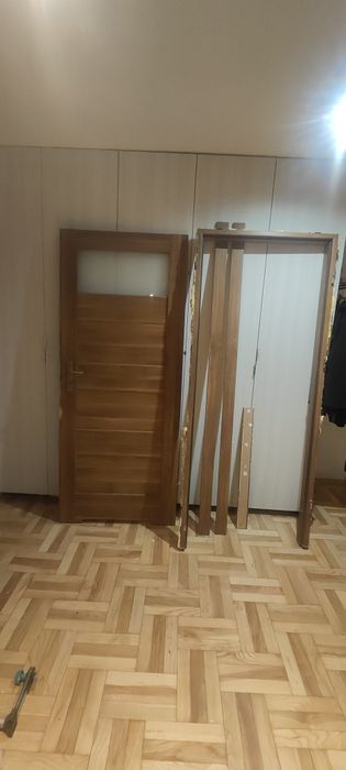 Drzwi wewnetrzne łazienkowe prawe