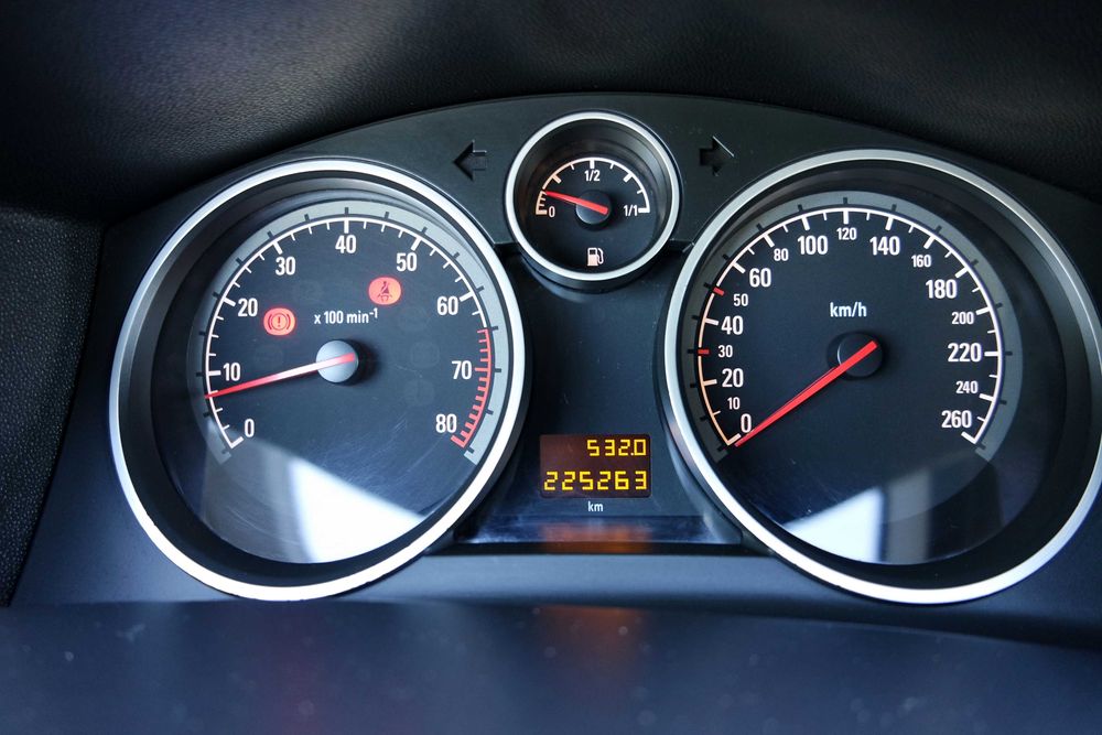 Opel Astra H 1.6 benzyna z Niemiec bardzo dobry stan