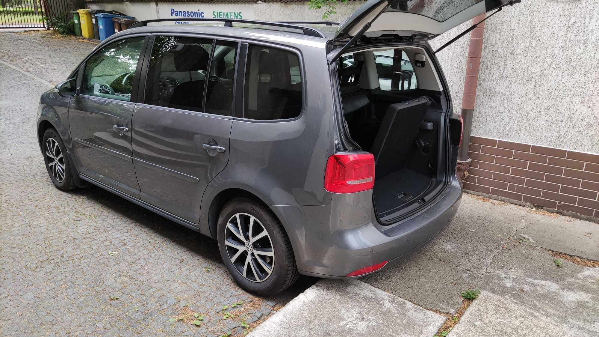 VW TOURAN 1.6 TDI 2013r/7 osobowy/webasto /dach panorama/ bezwypadkowy