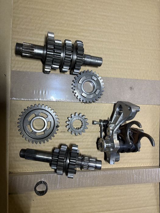 Skrzynia biegów ktm lc4 620 , 400