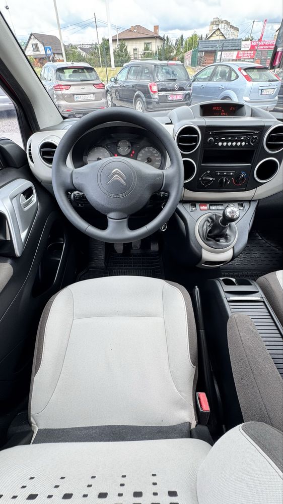 ПАСАЖИР Citroen Berlingo Сітроєн Берлінго 2013р 1.6 ГАЗ/БЕНЗ 5МКПП