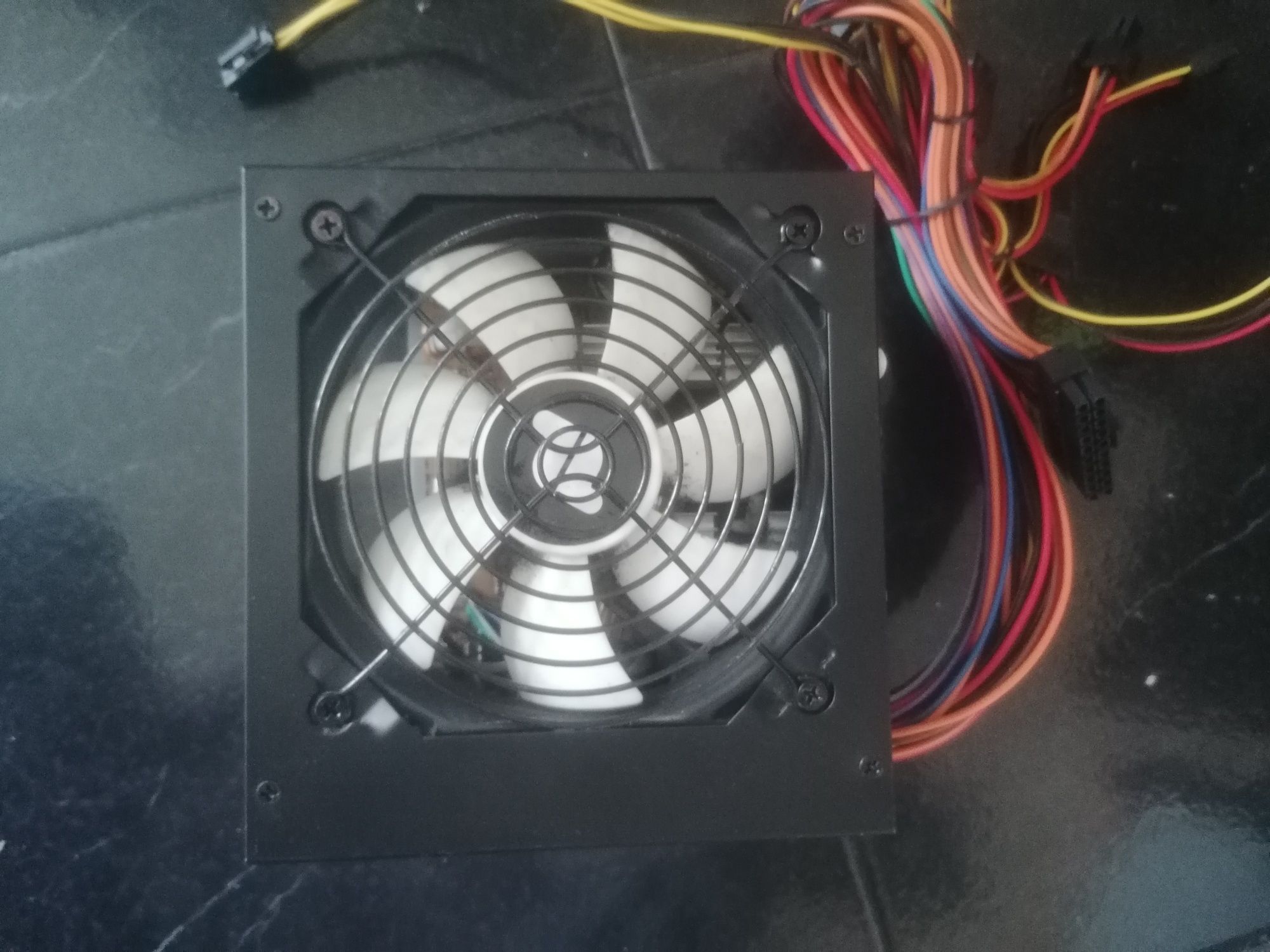 Fonte de alimentação PC 500w