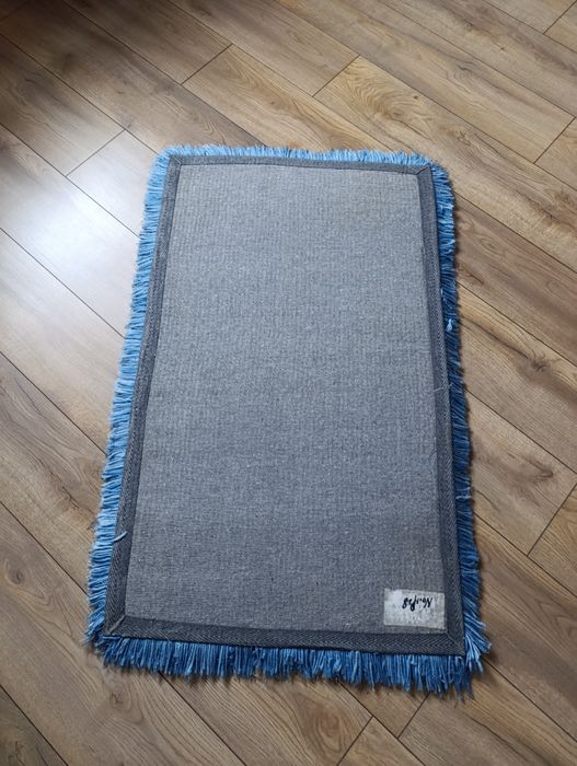 Chodnik 62x104 cm zadbany, czysty