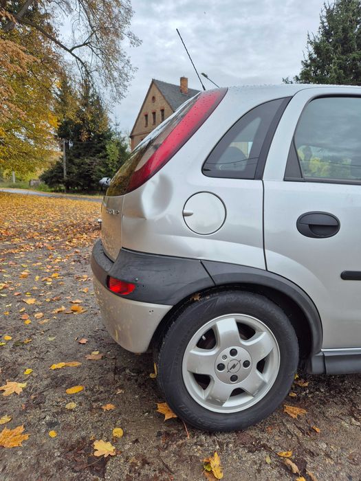 *** OPEL CORSA C *** 1.2 benzyna
