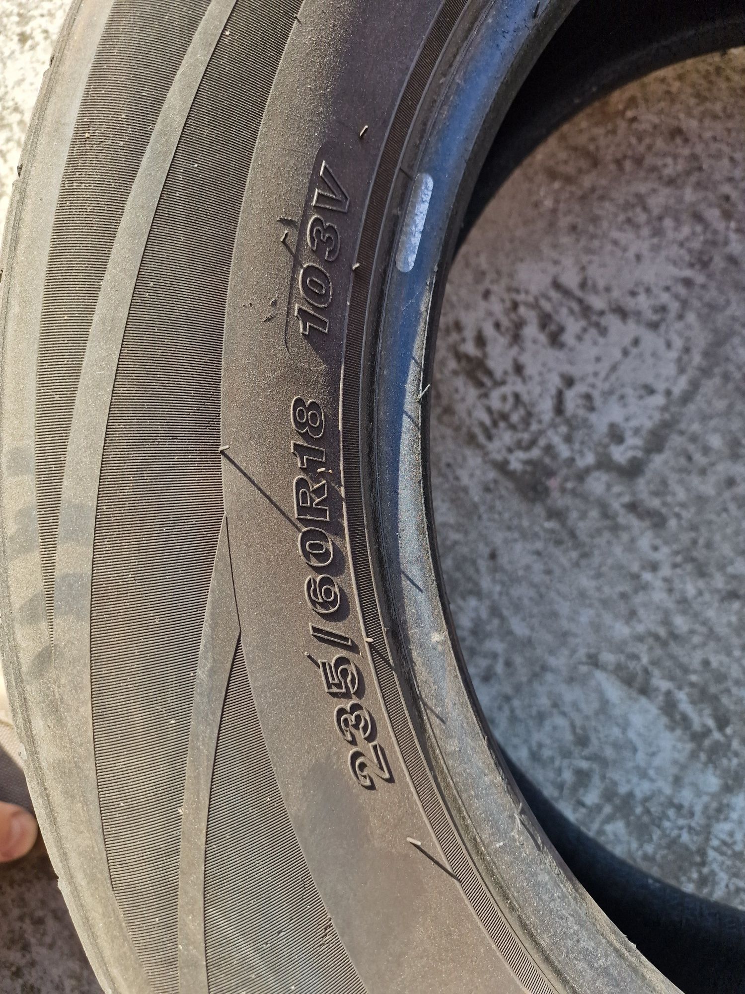 Opony letnie 235/60R18 komplet Goodride volvo xc90