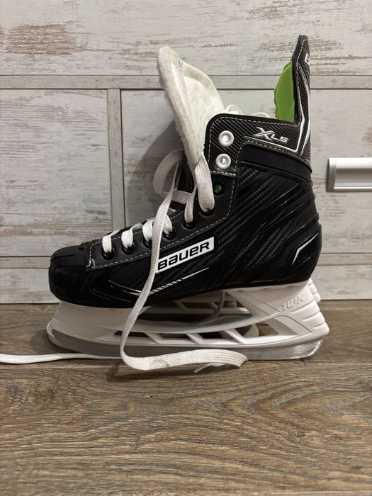 Хоккейные коньки Bauer 37 (4)