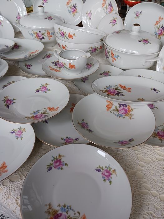 12 osob serwis obiadowy kwiaty porcelana Ilmenau
