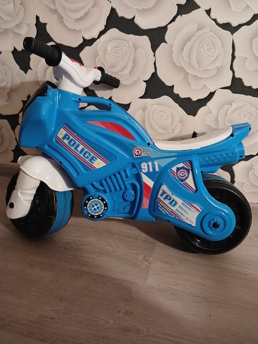 Беговел-мотоцикл