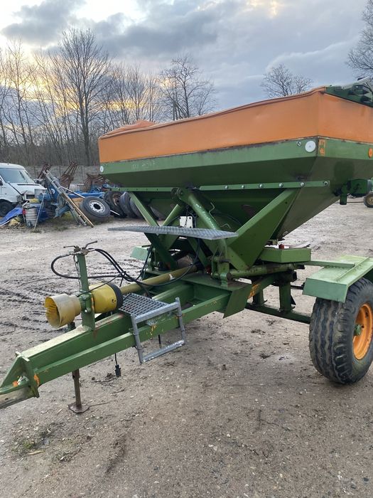 Rozsiewacz Amazone. ZA-U  1501