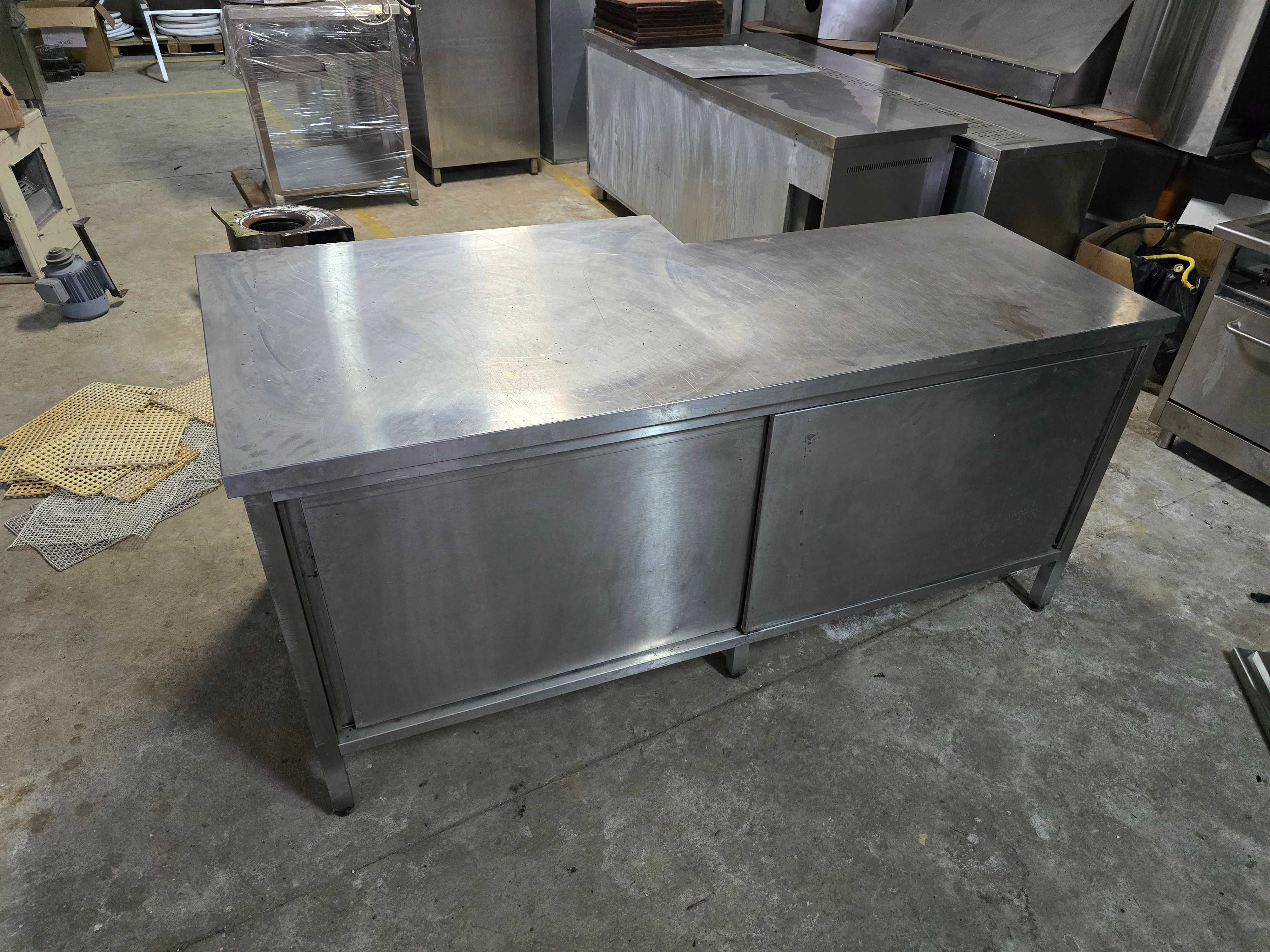 Mesa/bancada de trabalho em aço inox grande arrumação