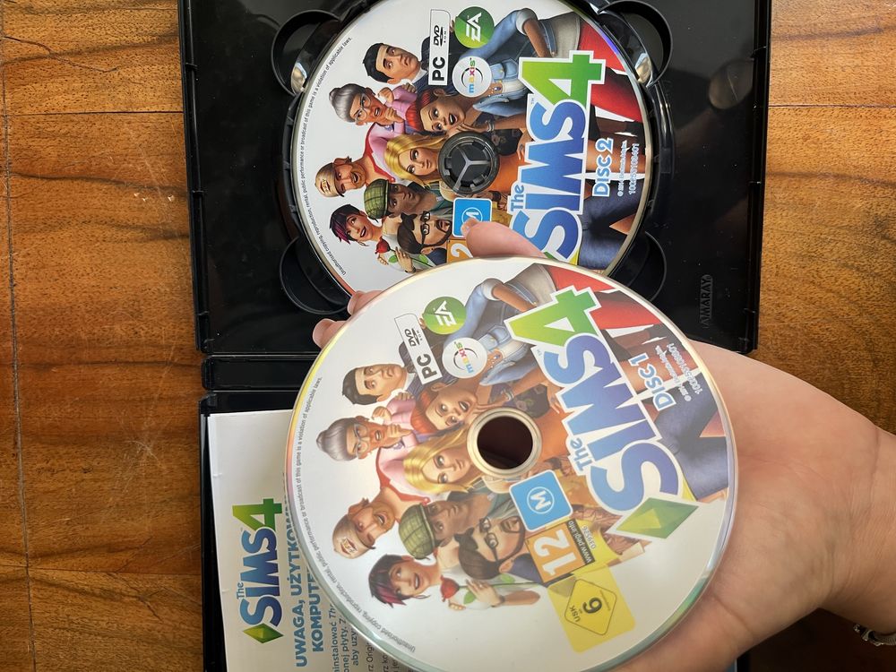 The Sims 4 podstawa, stan 5/5