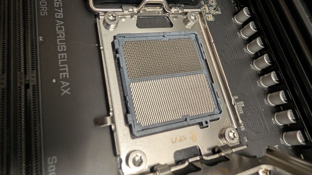 Aorus X670 Elite AX