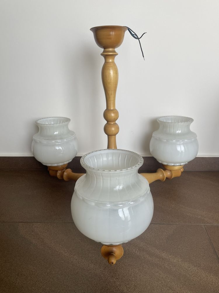 Lampa sufitowa drewniana
