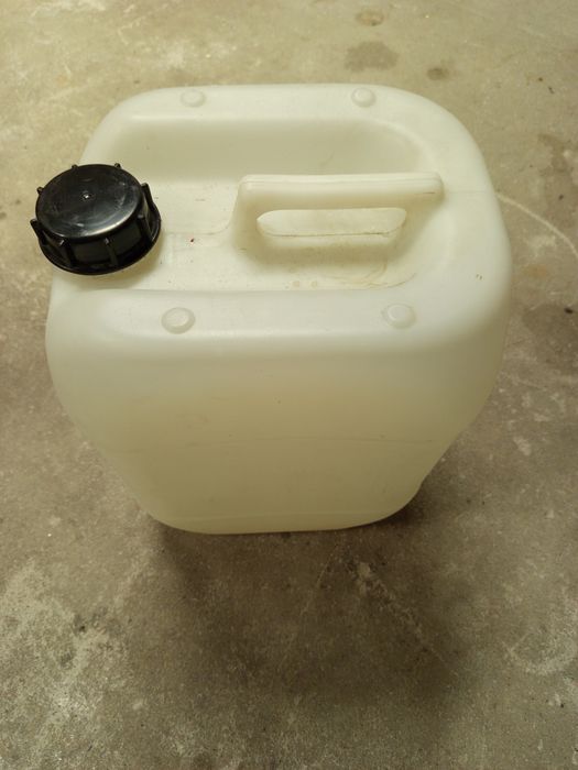 Bańka, bańki, kanister na paliwo czyste 20/30L