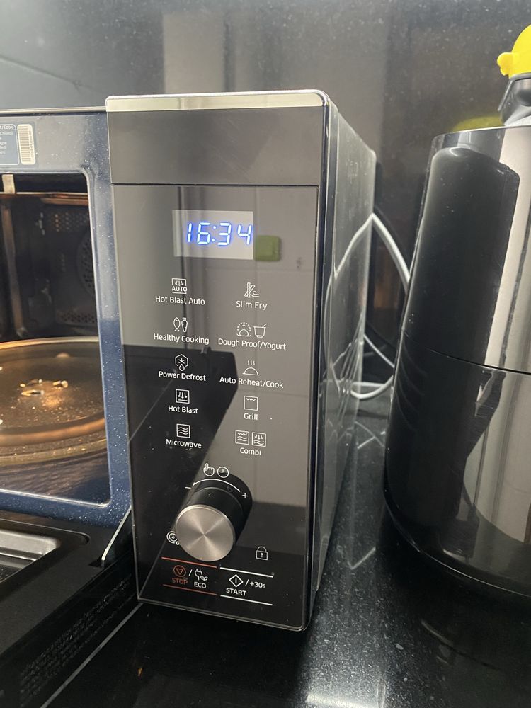 Forno microondas 32 litros