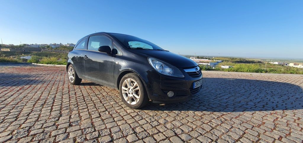 Opel corsa  1.3 cdti