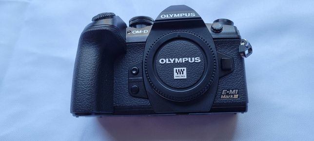 Nowy Olympus OM-D E-M1  MK III 5 Lat Gwarancji !!!