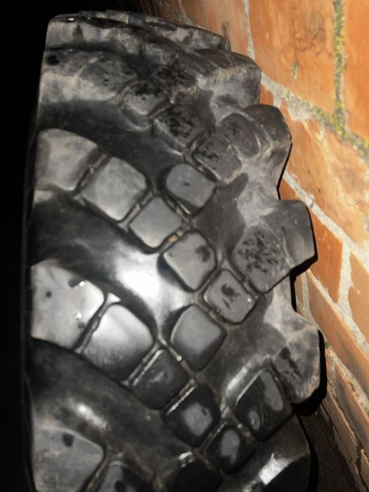 Шина 14.00 R20 Урал Б/у