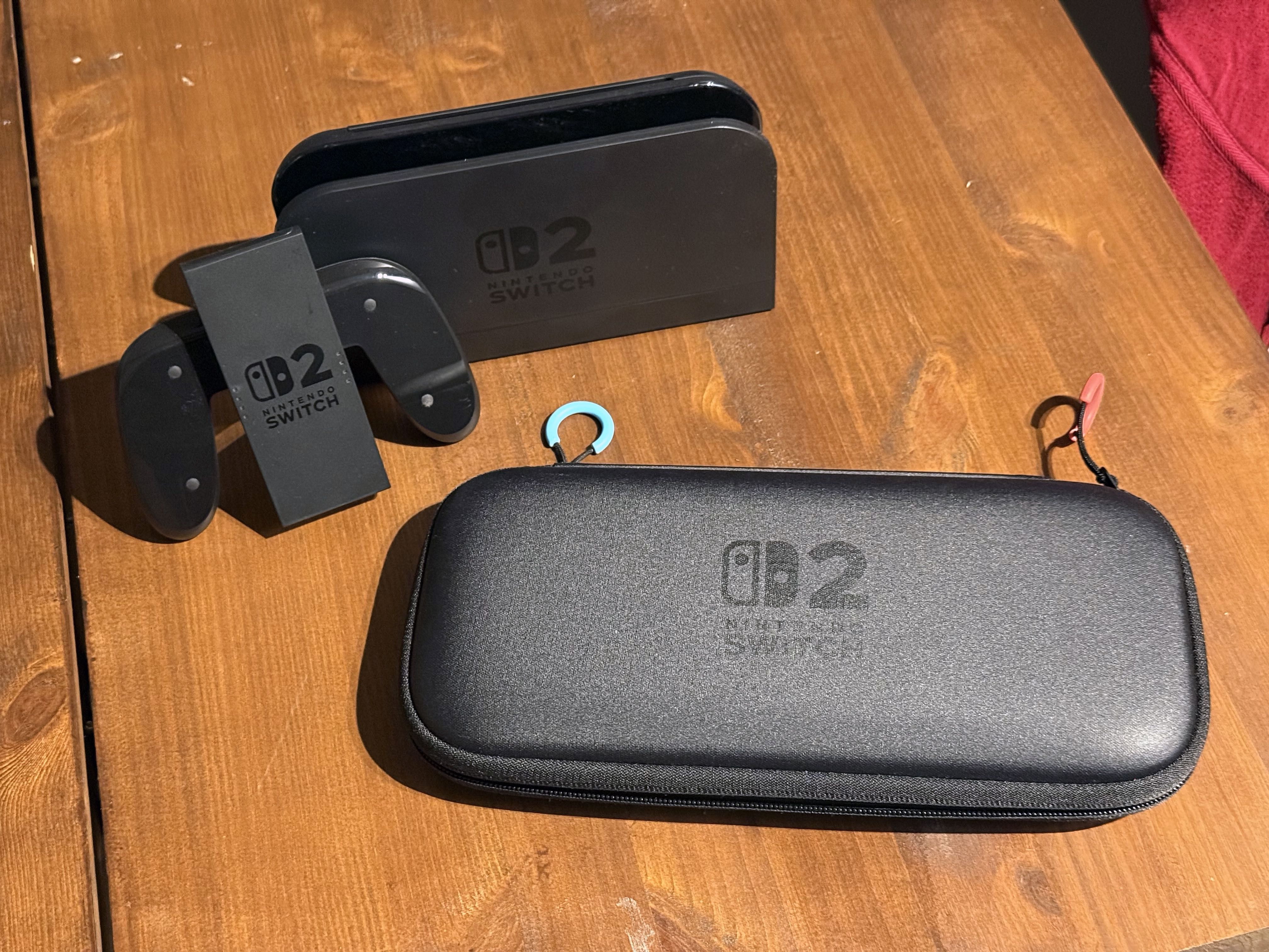 Nintendo Switch 2 + Comando Pro 2 + 3 jogos
