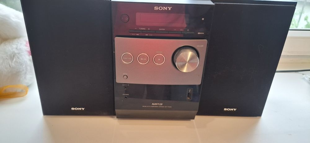 Музикальний центр Sony