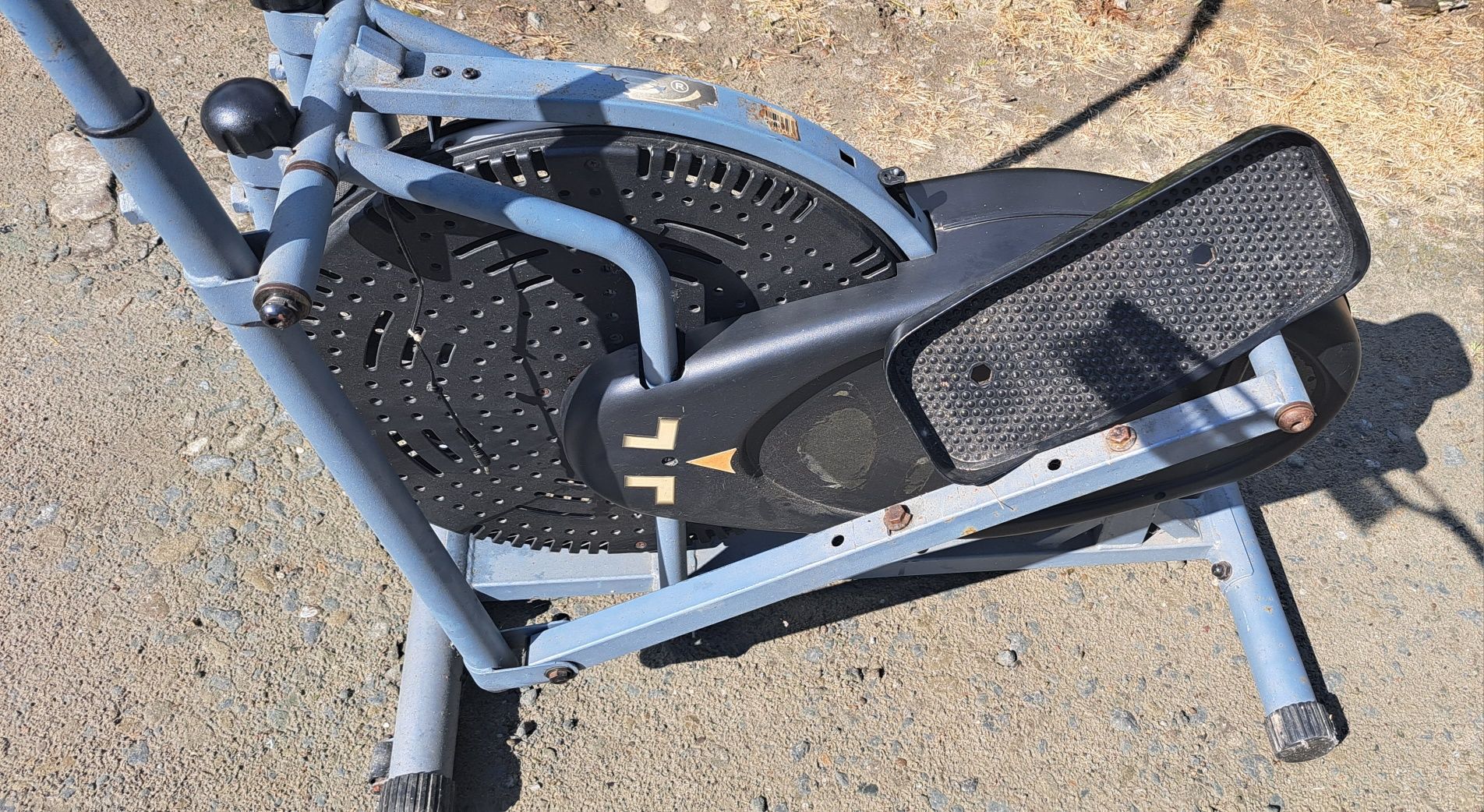 Orbitrek mechaniczny