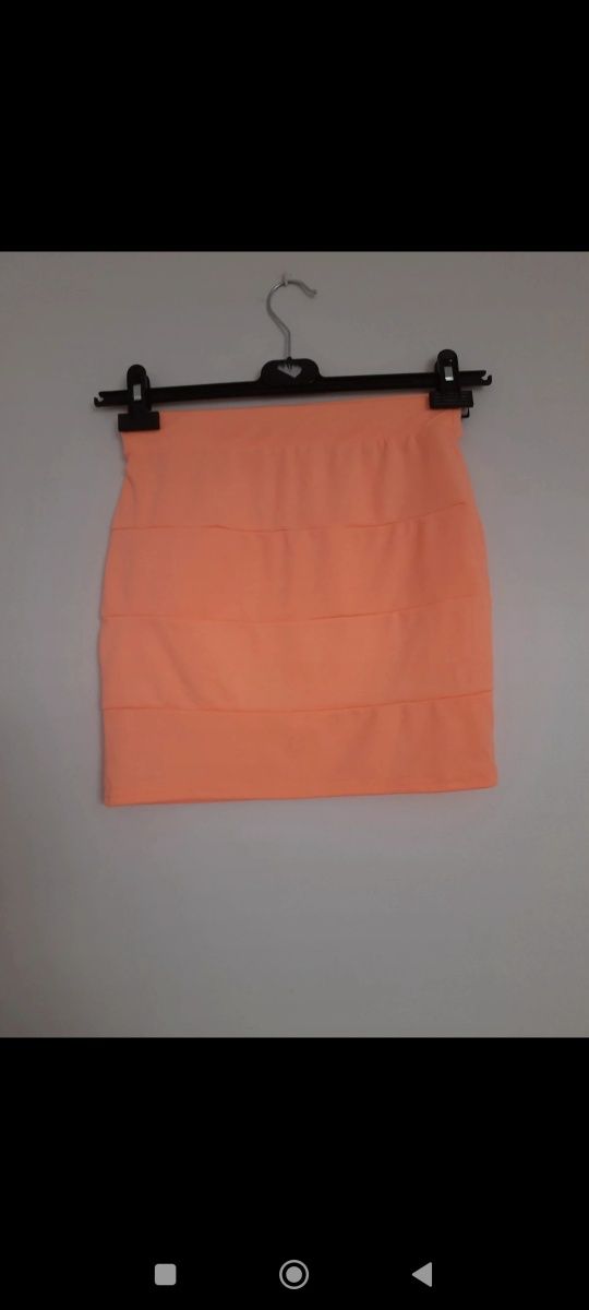 Neonaowa spódnica mini 36 S 164 cm pomarańczowa brzoskwiniowa krótka s