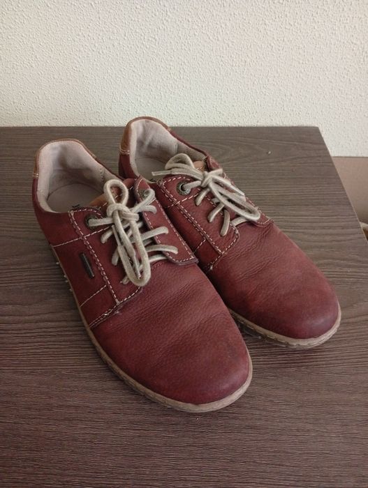 Кросівки жіночі якісні