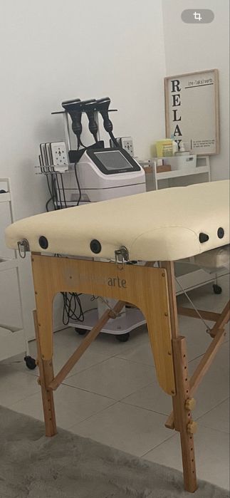 Marquesa grande com encosto cabeca