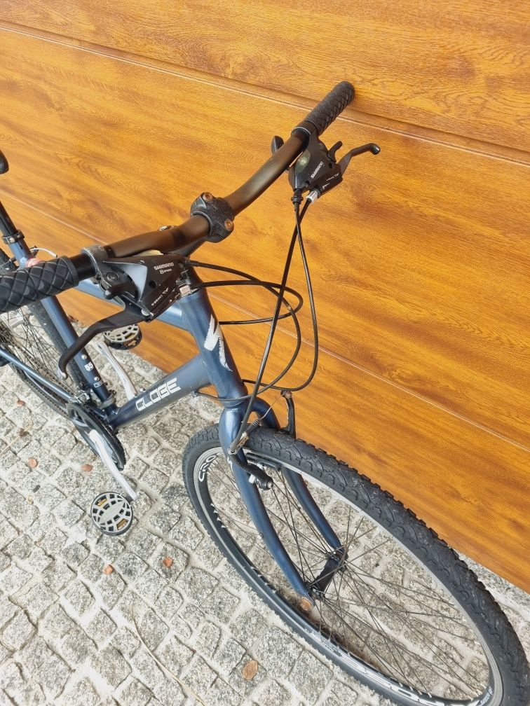 Fitnessowy Specialized Globe, Acera, koła