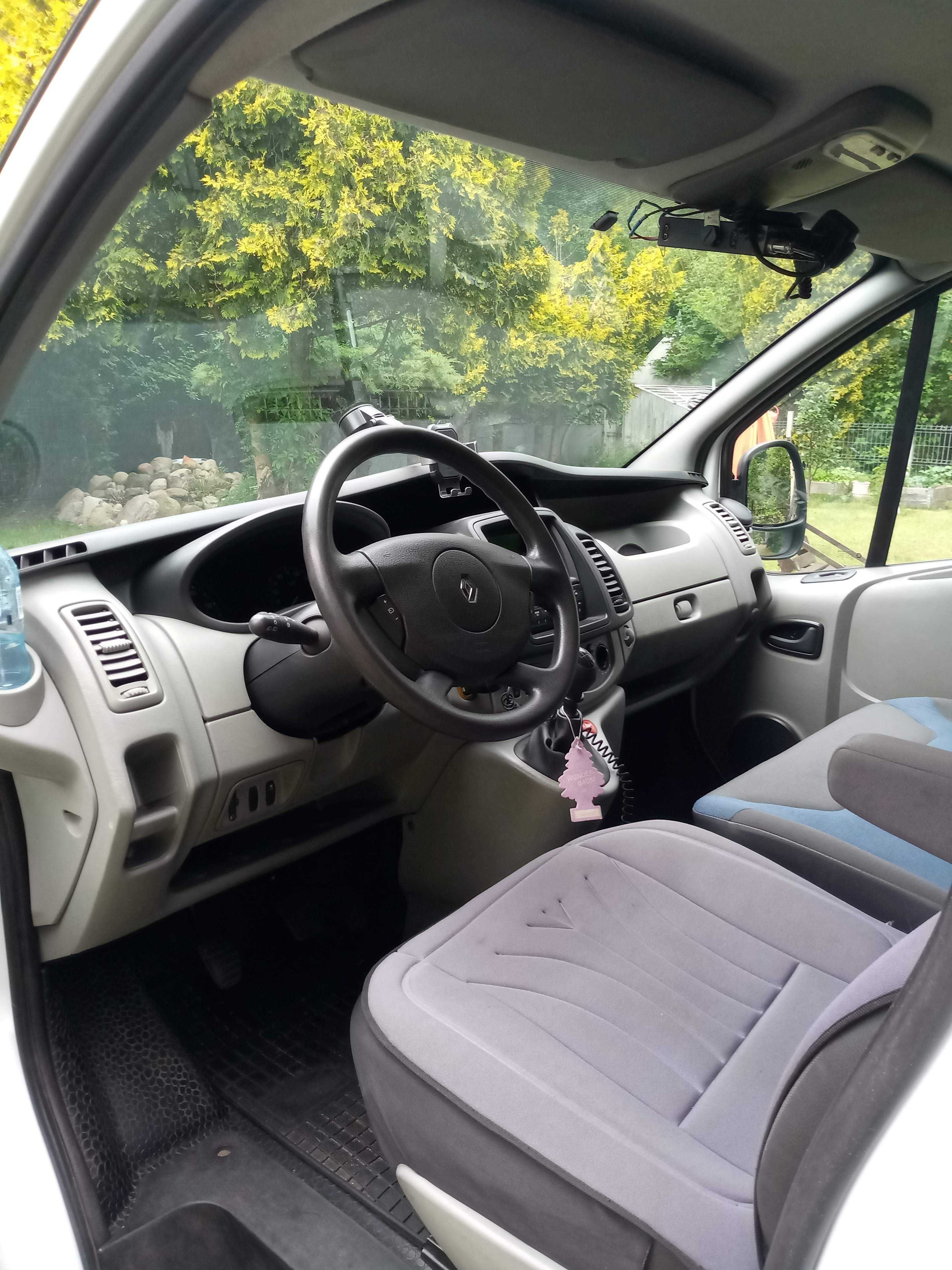 Sprzedam Renault Trafic 2.0 dCi  ,  115 KM