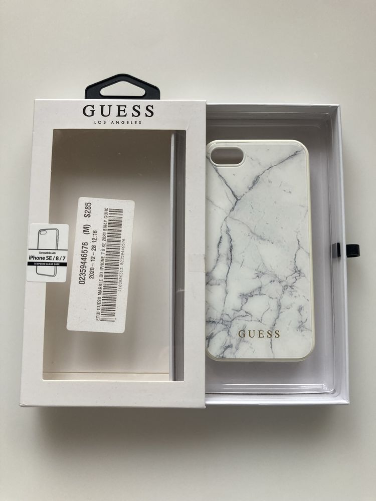 Etui na iphona SE/8/7 Guess