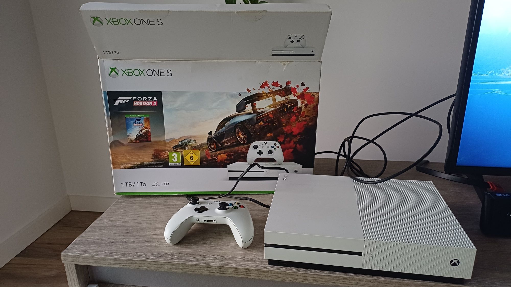 Xbox one S - 1Tera