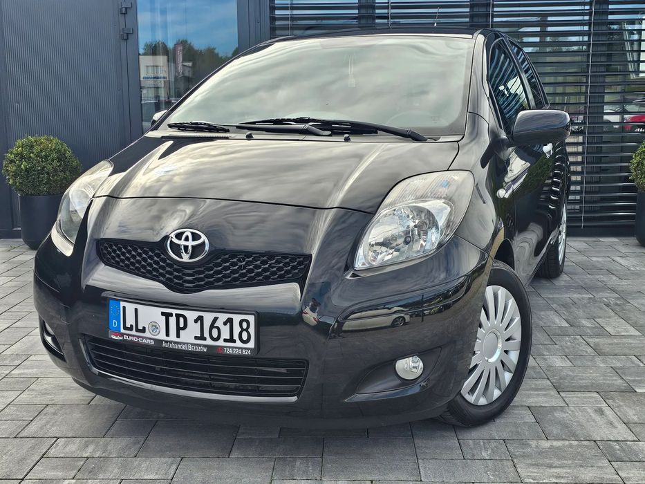 Toyota Yaris // 1.33 // Benzyna // Kimatronik // 6 biegów // 159 000km // Z Niemiec