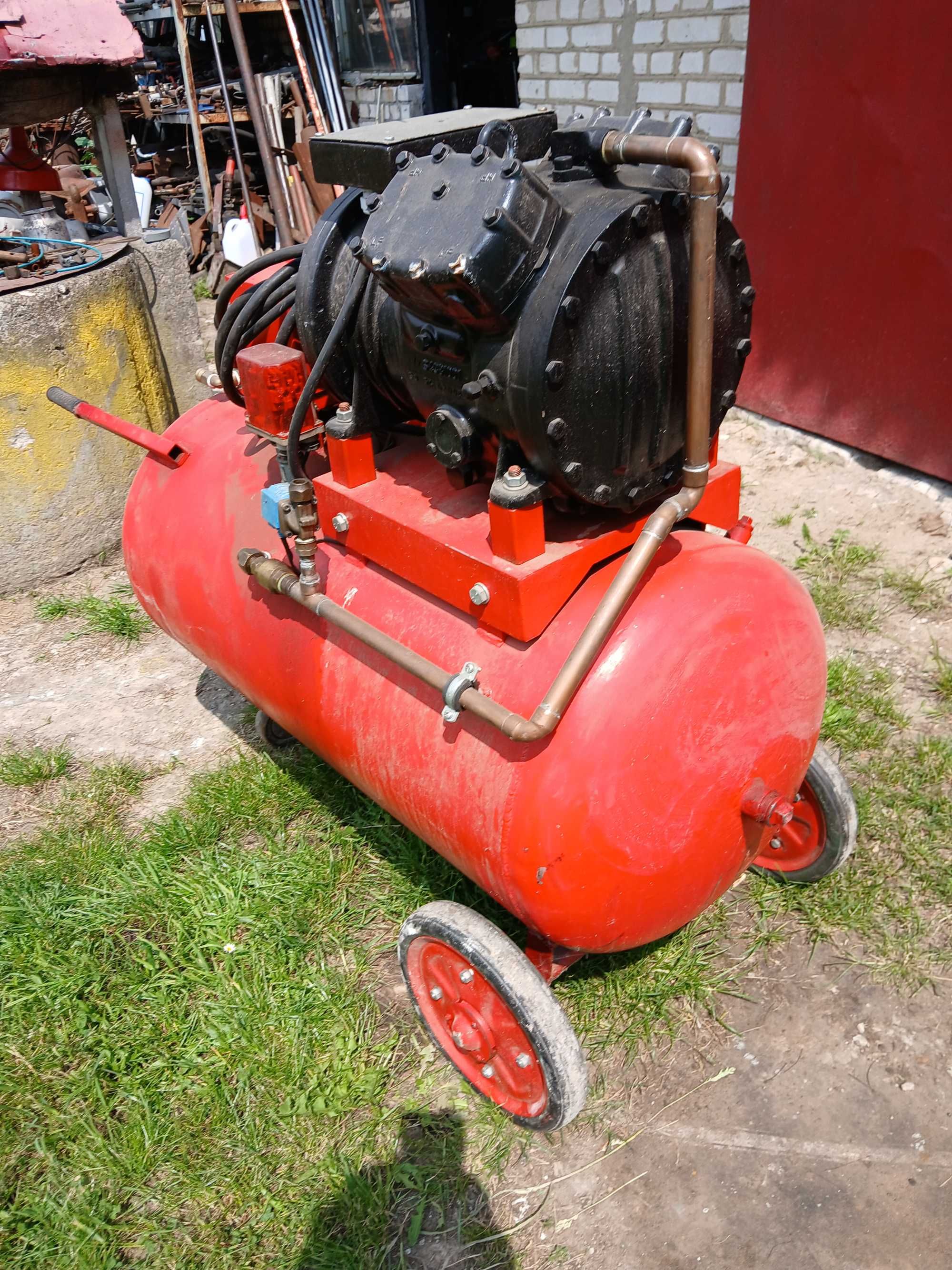 Sprezarka wloska 200 l