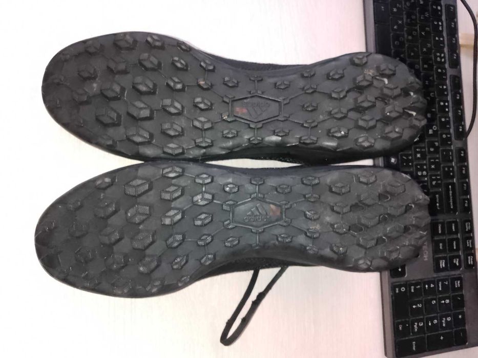 Футзалки, буци Адідас Adidas Predator