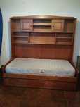 Cama de criança com gavetao
