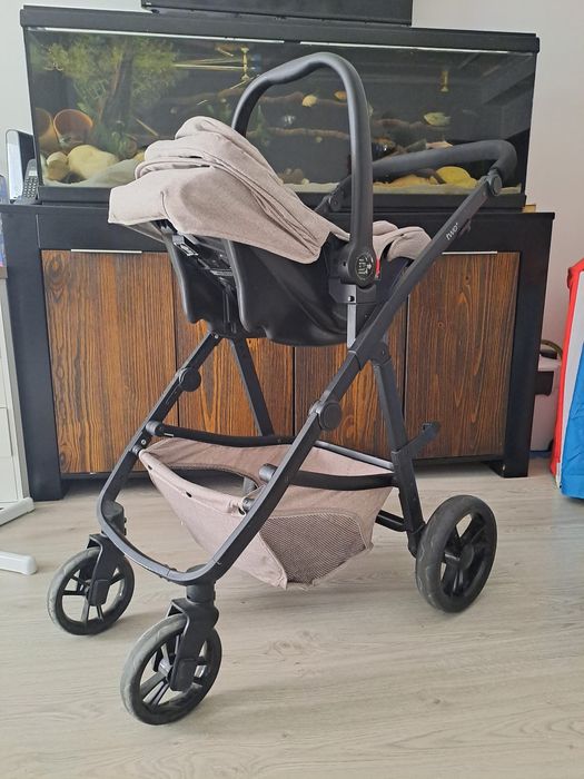 Carrinho bebe 3 em 1