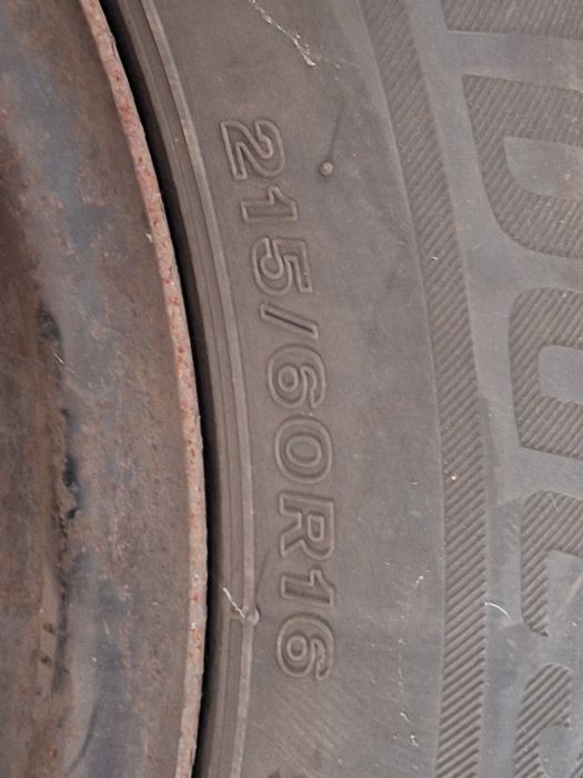 Felgi stalowe 16'' 5x108 z oponami zimowymi (Ford)