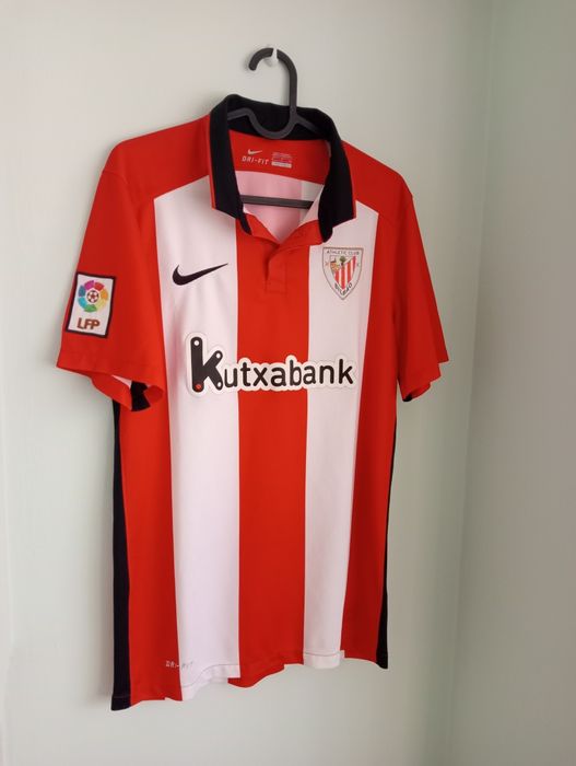 Camisolas de futebol originais e outros produtos para venda