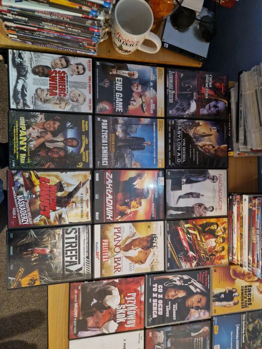 Filmy na dvd po 3 zł za sztukę