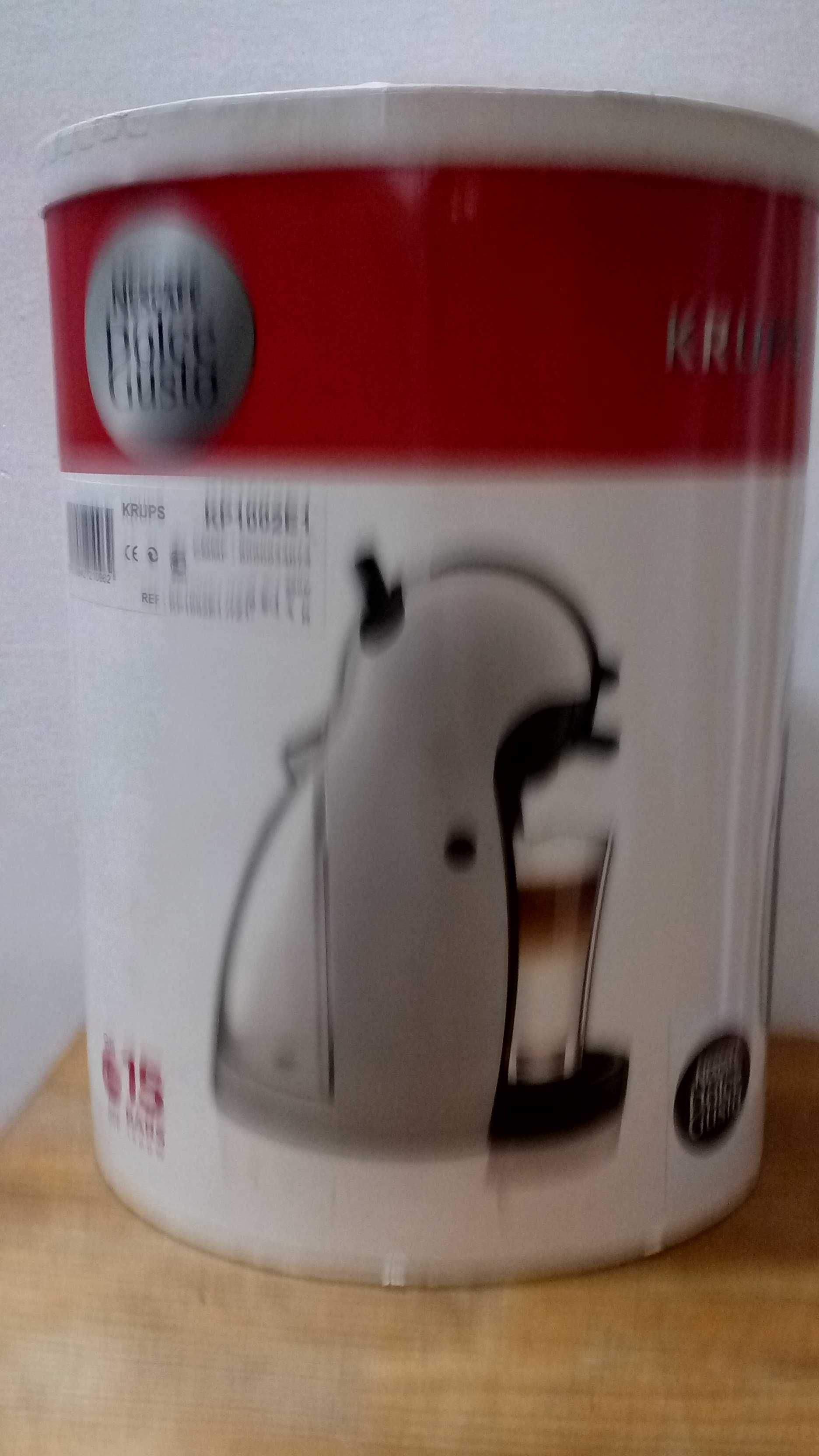 Кофеварка  кофемашина Krups KP1002E1 Nescafe Dolce Gusto Piccolo