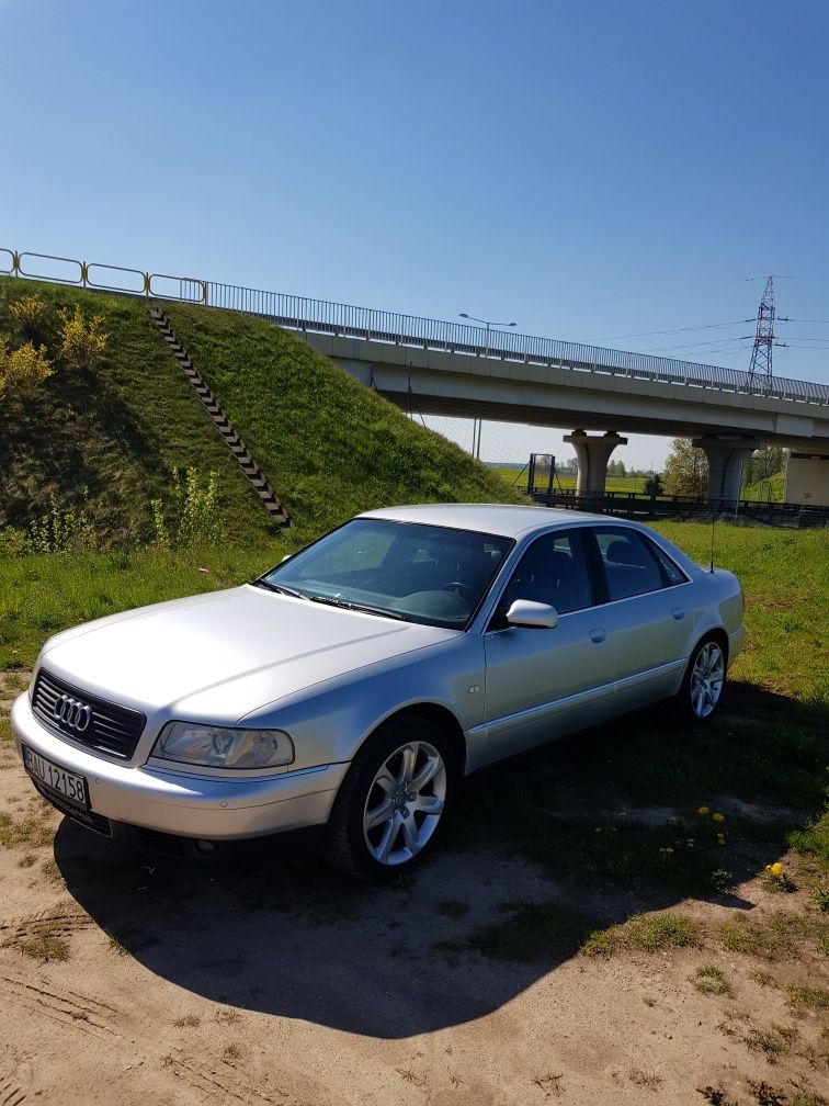 Audi A8 4.2 b+gaz D2